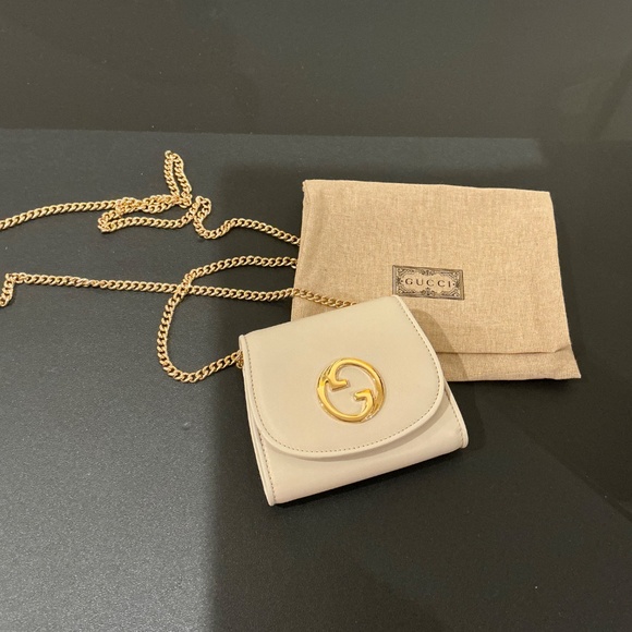 Gucci Blondie GG Wallet On Chain Crossbody Bag - Ivory - Picture 3 of 14